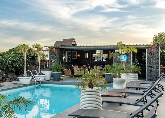 Villa Exclusive Super-villa 12 Bed,11 Bath With Amazing Facilities, Sea And Mountain Views Tías