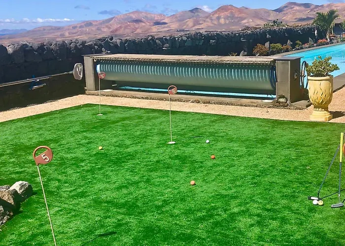 Exclusive Super-villa 12 Bed,11 Bath With Amazing Facilities, Sea And Mountain Views 빌라 티아즈