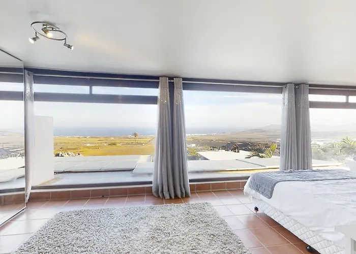 Exclusive Super-villa 12 Bed,11 Bath With Amazing Facilities, Sea And Mountain Views *