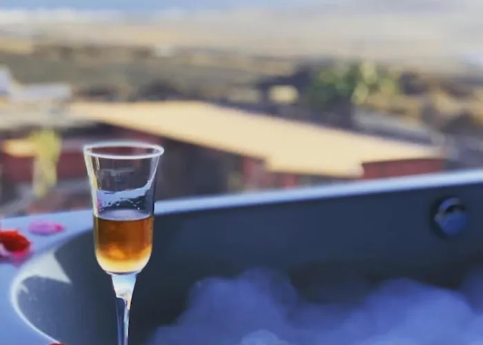 빌라 Exclusive Super-villa 12 Bed,11 Bath With Amazing Facilities, Sea And Mountain Views 티아즈