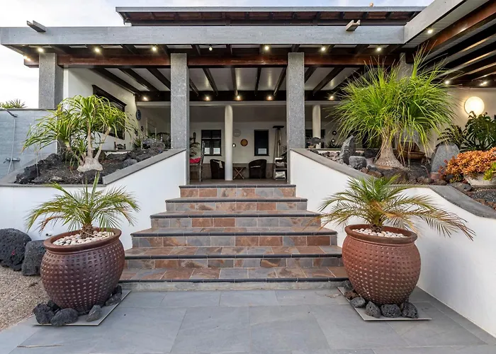 빌라 Exclusive Super-villa 12 Bed,11 Bath With Amazing Facilities, Sea And Mountain Views 티아즈