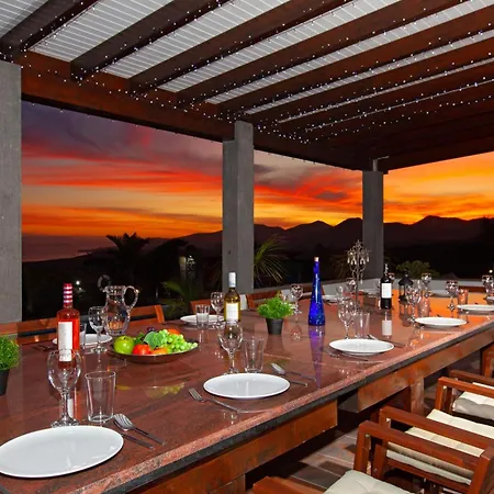 Exclusive Super-Size Holiday Home - 12 Bed,11 Bath With Amazing Facilities, Sea And Mountain Views Villa