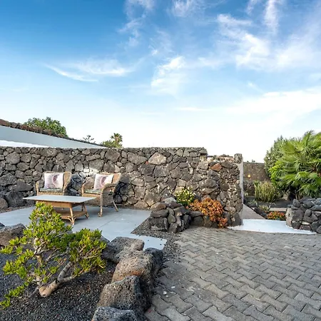 Exclusive Super-Size Holiday Home - 12 Bed,11 Bath With Amazing Facilities, Sea And Mountain Views